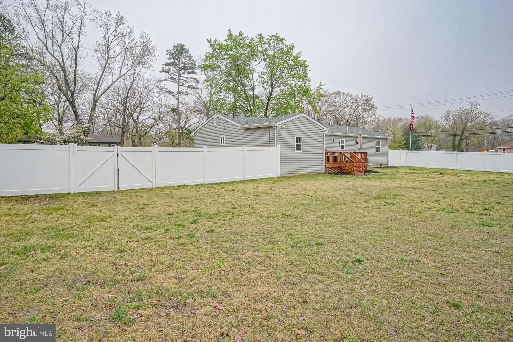 4 East Beach Road Williamstown, NJ 08094 - Photo 5 of 55 Gallery Image 5