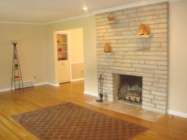 3924 Mountview Road Upper Arlington, OH 43220 - Photo 4 of 10