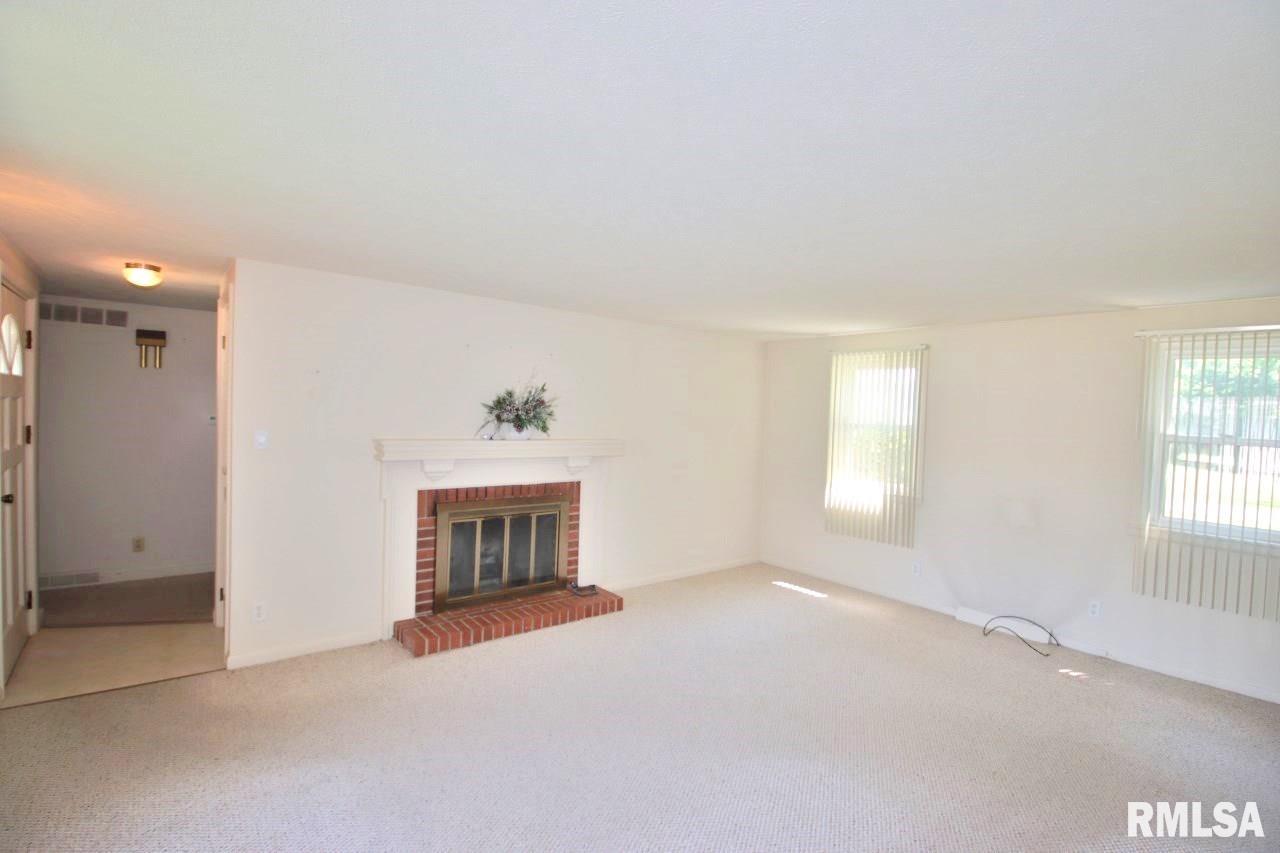 109 Devonshire Road Washington, IL 61571 - Photo 24 of 49 Gallery Image 24