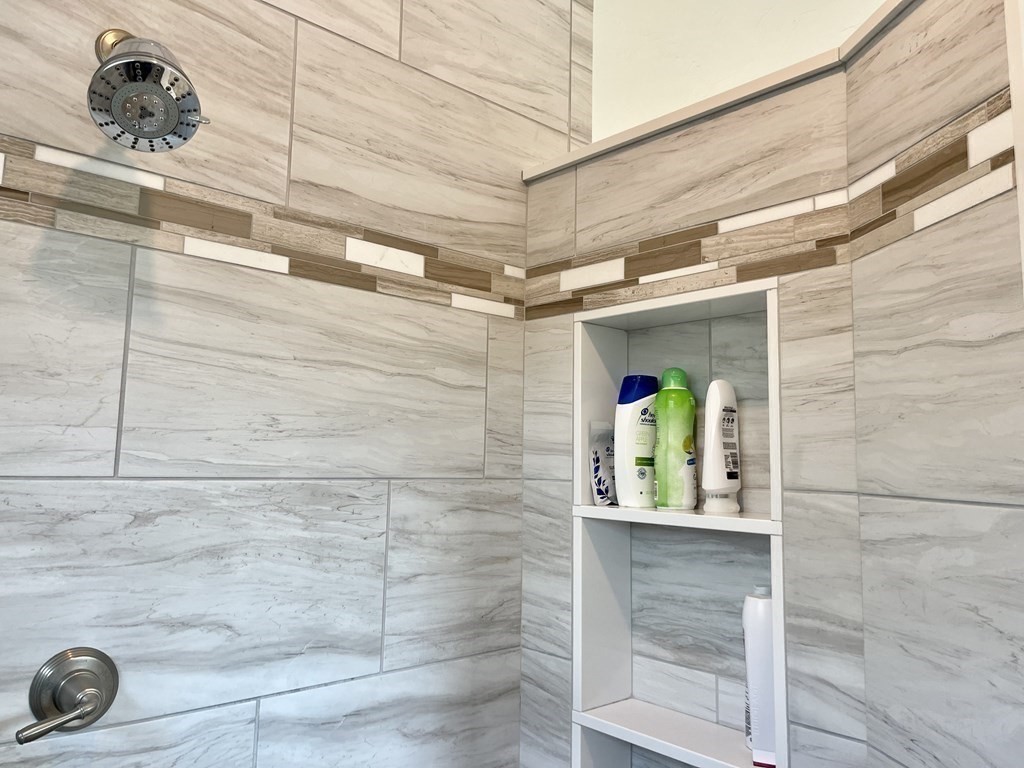 21 Gibbs Road Berlin, MA 01503 - Photo 17 of 29