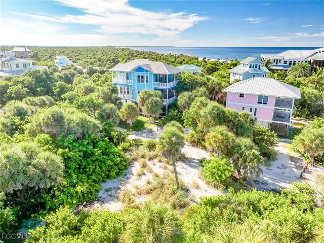 $595,000 | 4570 Butterfly Shell Drive, Upper Captiva, FL 33924
