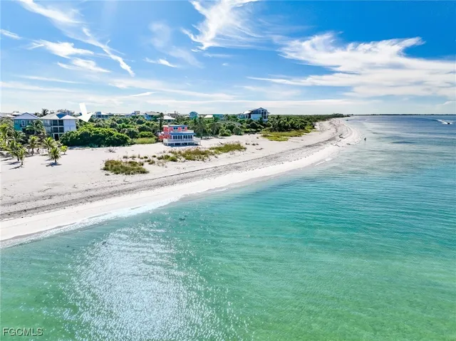 $595,000 | 4570 Butterfly Shell Drive, Upper Captiva, FL 33924