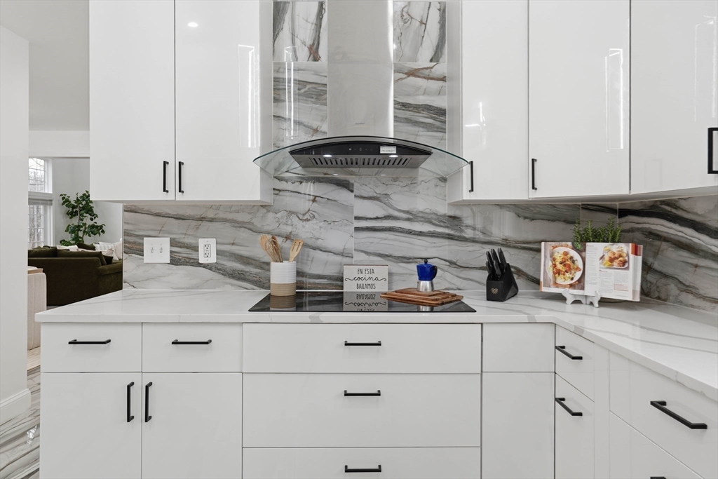 30 Anne Road North Andover, MA 01845 - Photo 4 of 42