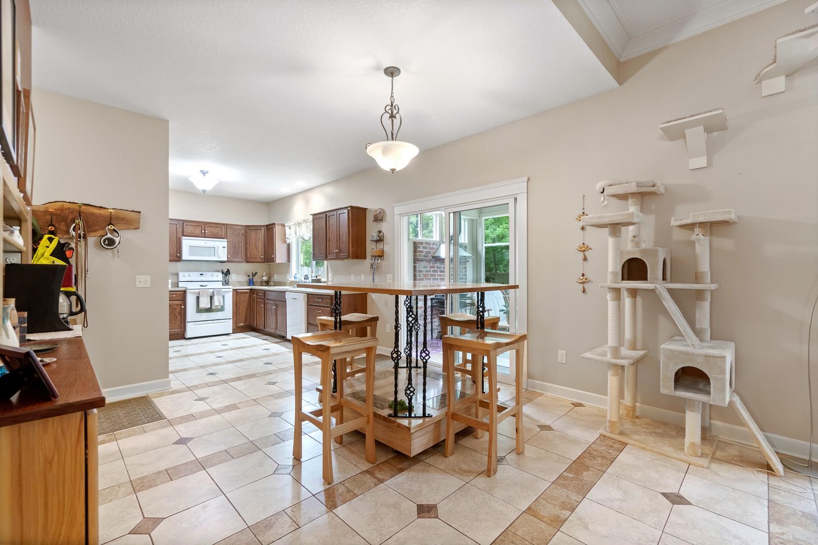 9013 Pretty Ridge Court Fort Wayne, IN 46825 - Photo 11 of 35
