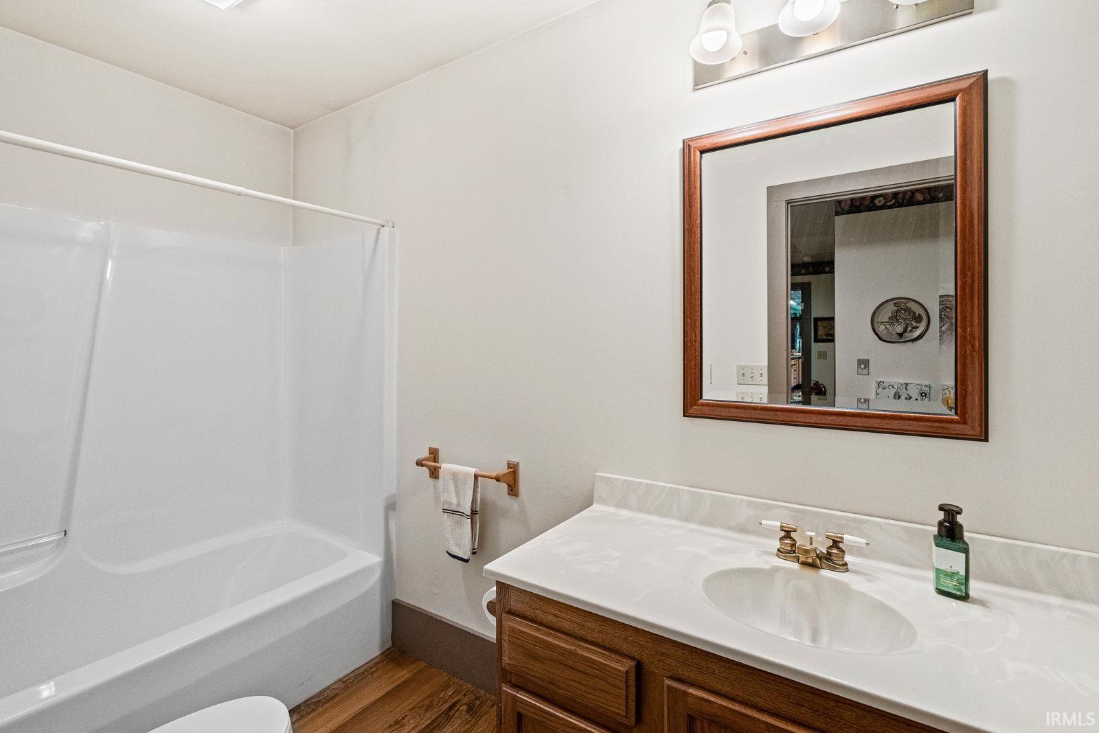 10221 Jackson Road Osceola, IN 46561 - Photo 17 of 36 Gallery Image 17