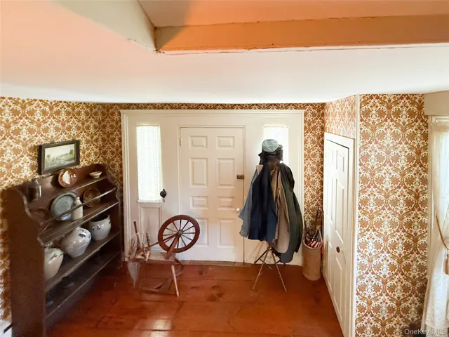 $499,900 | 4 Plains Road, Walden, NY 12586