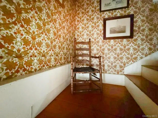 $499,900 | 4 Plains Road, Walden, NY 12586