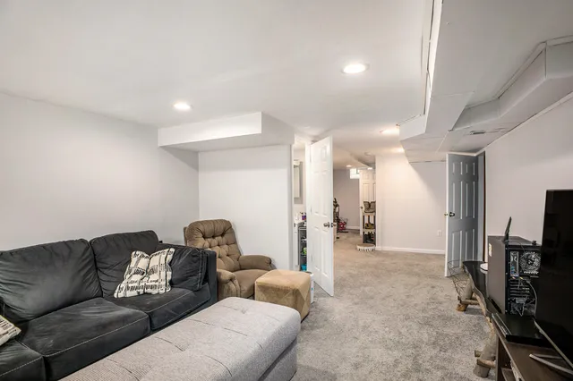 $215,000 | 2316 Barstow Road, Lansing, MI 48906