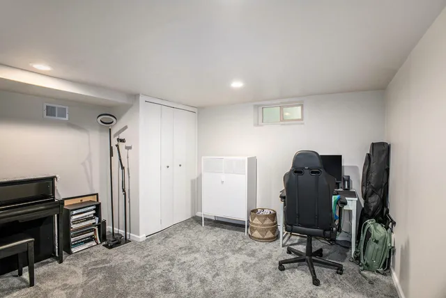 $215,000 | 2316 Barstow Road, Lansing, MI 48906