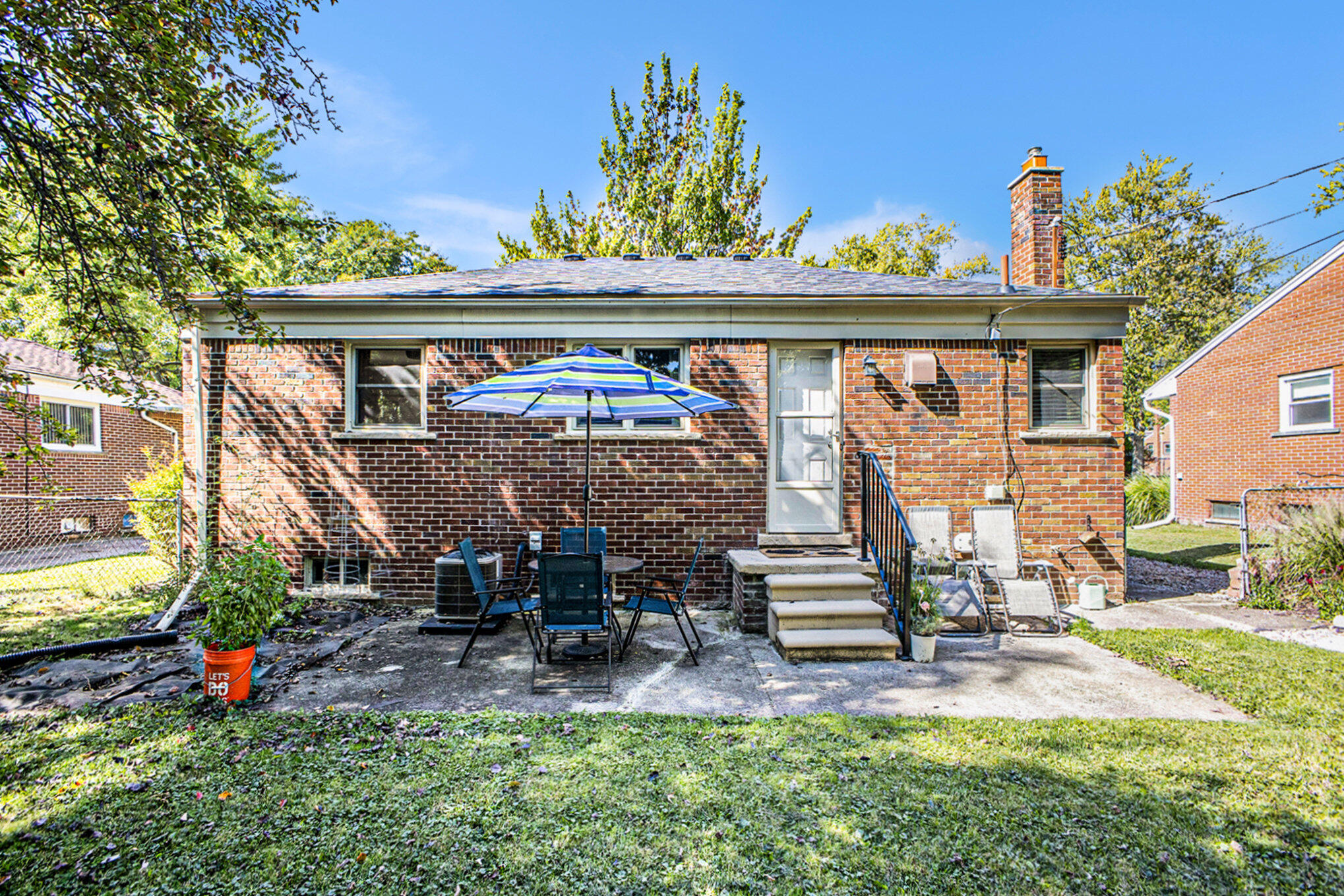 2316 Barstow Road Lansing, MI 48906 - Photo 23 of 25 024_img_2739_561