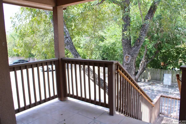 $1,150 | 14815 Judson Road, Unit 202, San Antonio, TX 78233