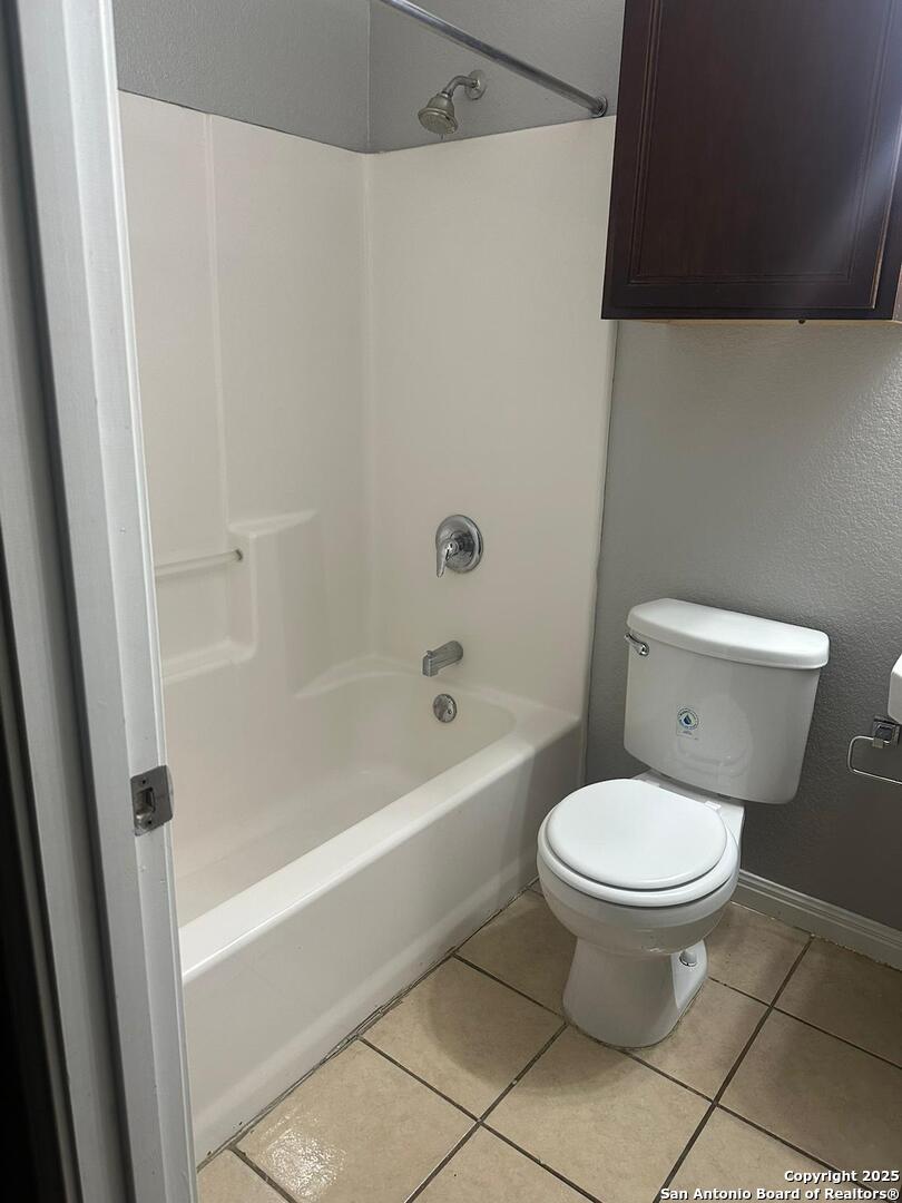 14815 Judson Road, Unit 202 San Antonio, TX 78233 - Photo 5 of 9