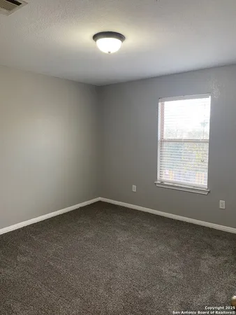 $1,150 | 14815 Judson Road, Unit 202, San Antonio, TX 78233