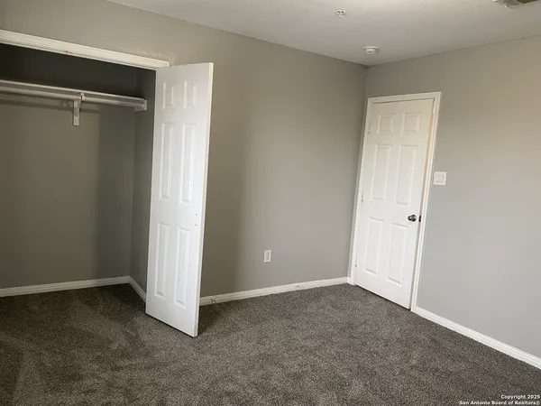 $1,150 | 14815 Judson Road, Unit 202, San Antonio, TX 78233