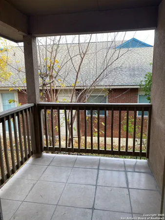 $1,150 | 14815 Judson Road, Unit 202, San Antonio, TX 78233
