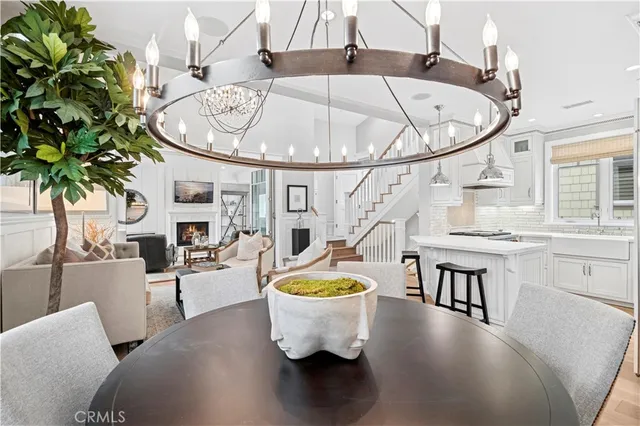 $3,295,000 | 718 1/2 Poinsettia Avenue, Corona del Mar, CA 92625