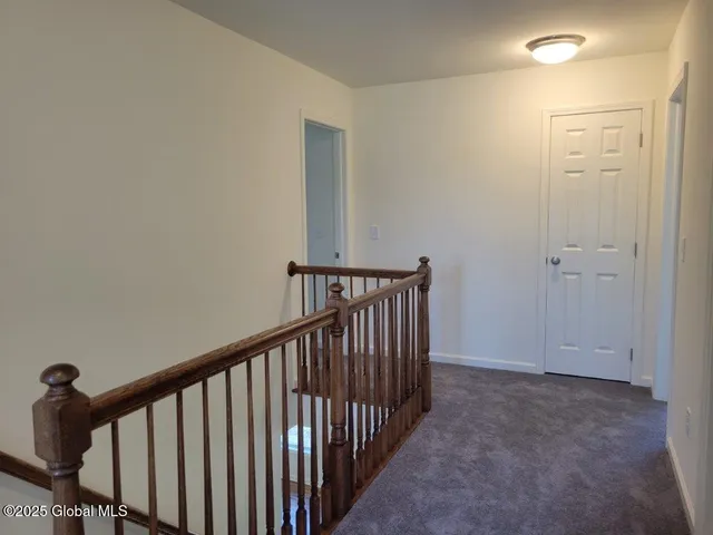 $583,900 | 933 Ridgeview Circle, Castleton-on-Hudson, NY 12033