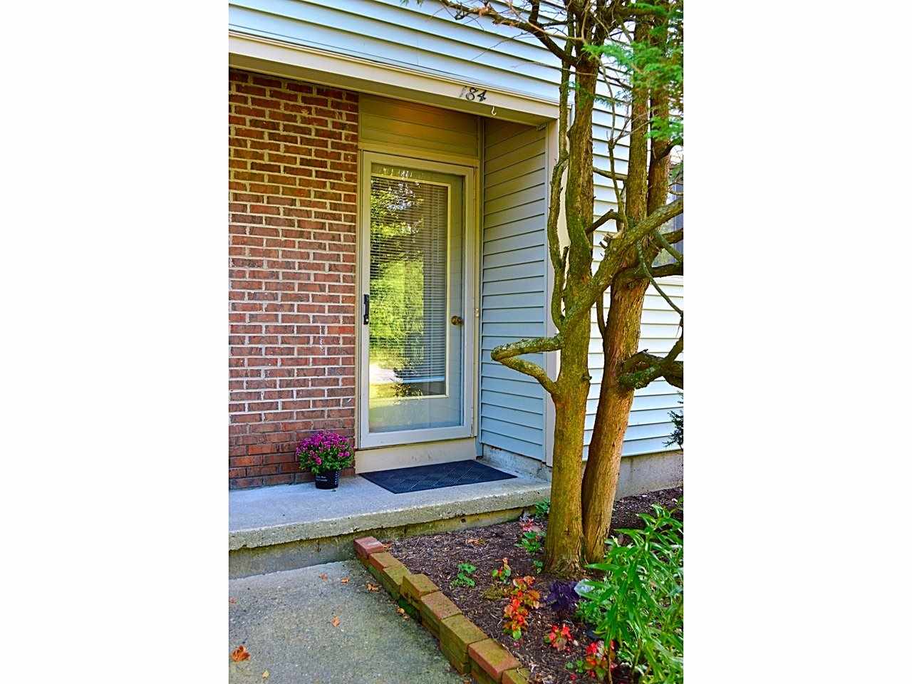 184 Locust Hill Road Shelburne, VT 05482 - Photo 2 of 24 Gallery Image 2