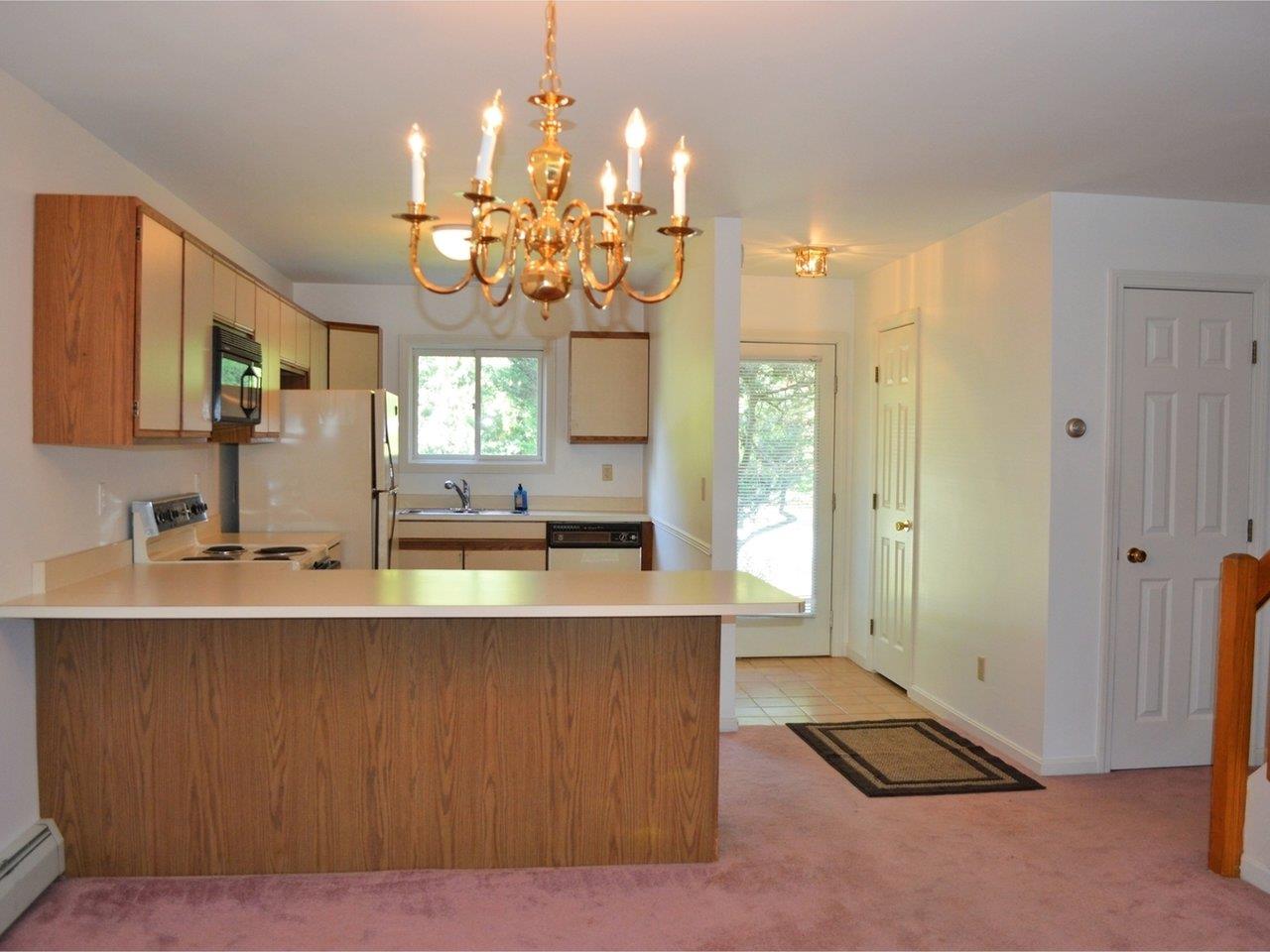 184 Locust Hill Road Shelburne, VT 05482 - Photo 4 of 24 Gallery Image 4