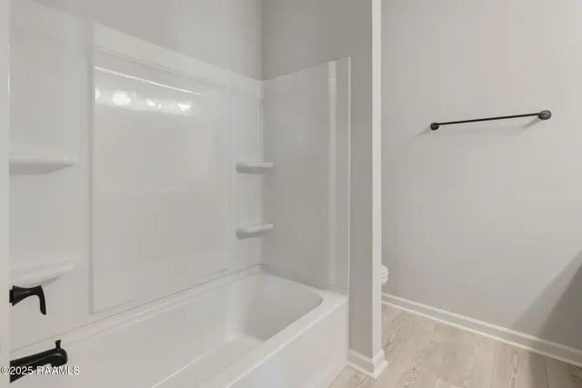 $1,950 | 225 Wakely Court, Lafayette, LA 70506