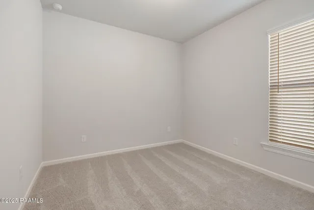 $1,950 | 225 Wakely Court, Lafayette, LA 70506