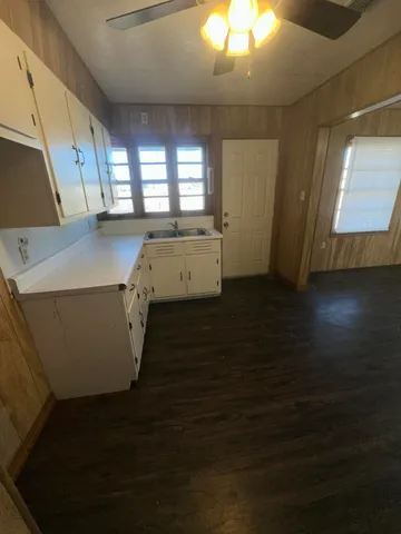 $82,000 | 107 Cypress Street, Levelland, TX 79336