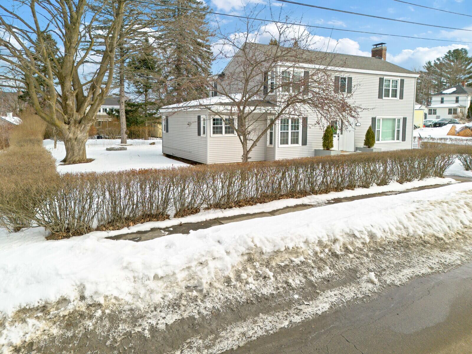 1 Williams Street Waterville, ME 04901 - Photo 3 of 60 3 (2)