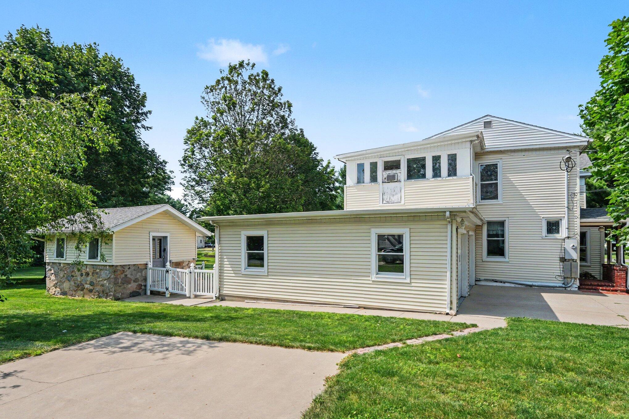 380 Centreville Road Constantine, MI 49042 - Photo 42 of 48 043_file_8489