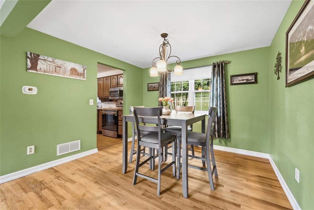 122 Grove Hill Road Baden, PA 15005 - Photo 11 of 49