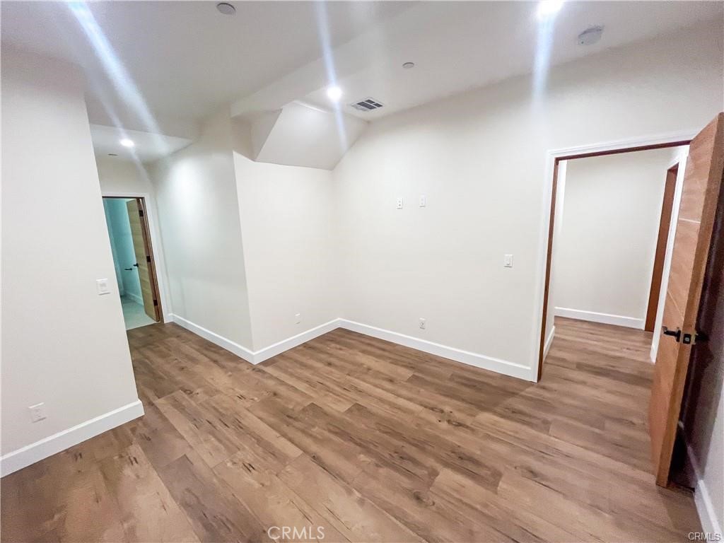 3022 1/2 Virginia Road Los Angeles, CA 90016 - Photo 4 of 18