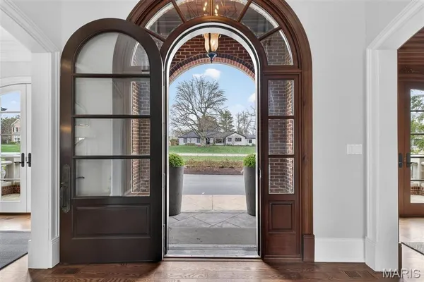 $3,299,000 | 40 Lynnbrook Road, Frontenac, MO 63131