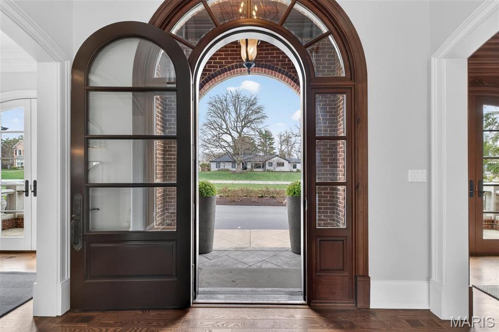 40 Lynnbrook Road Frontenac, MO 63131 - Photo 4 of 49