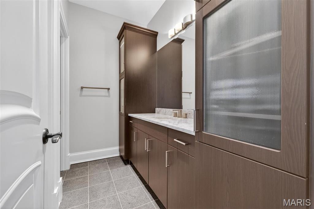 40 Lynnbrook Road Frontenac, MO 63131 - Photo 45 of 49