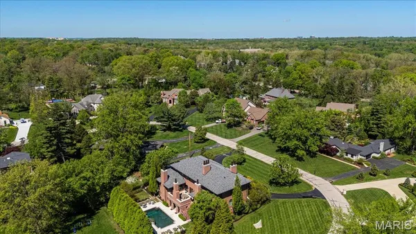 $3,299,000 | 40 Lynnbrook Road, Frontenac, MO 63131