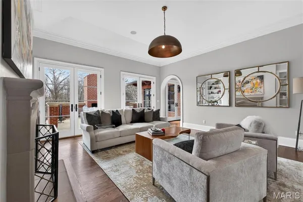 $3,299,000 | 40 Lynnbrook Road, Frontenac, MO 63131