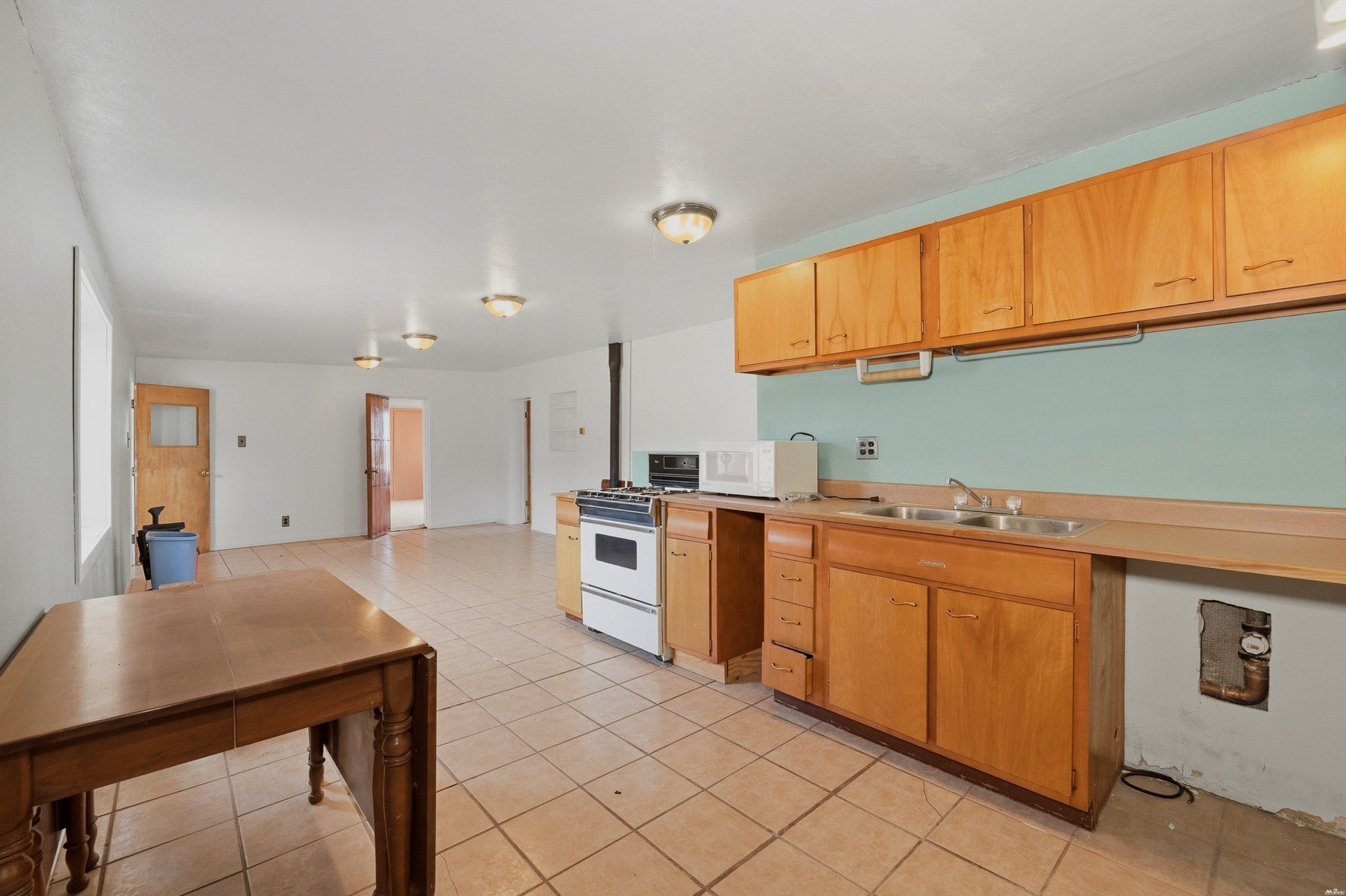 945 Lincoln Raton, NM 87740 - Photo 13 of 70 Gallery Image 13
