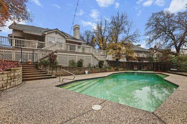 $634,900 | 1672 St Andrews Drive, Redding, CA 96003