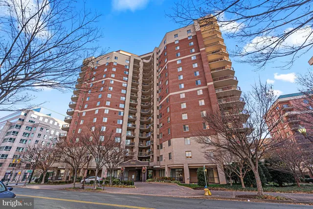 $525,000 | 901 North Monroe Street, Unit 1414, Arlington, VA 22201
