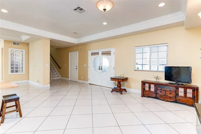 $980,000 | 4326 Clara Street, Cudahy, CA 90201