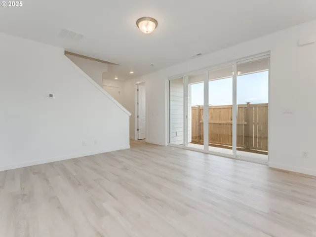 $457,990 | 8415 Southeast Blanton Street, Hillsboro, OR 97123