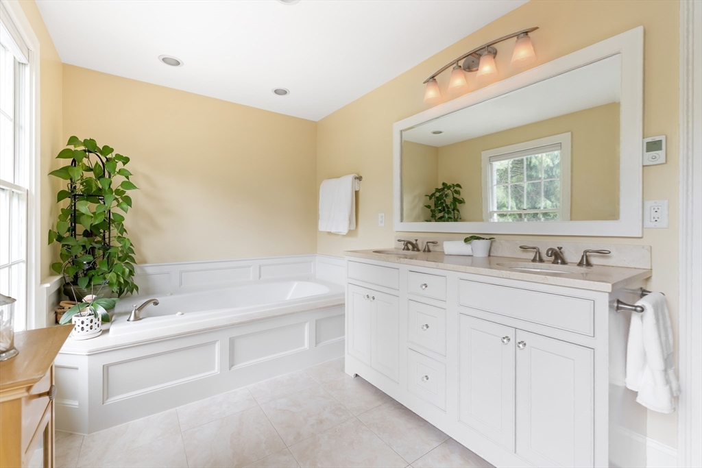 99 Huntington Road Newton, MA 02458 - Photo 19 of 36