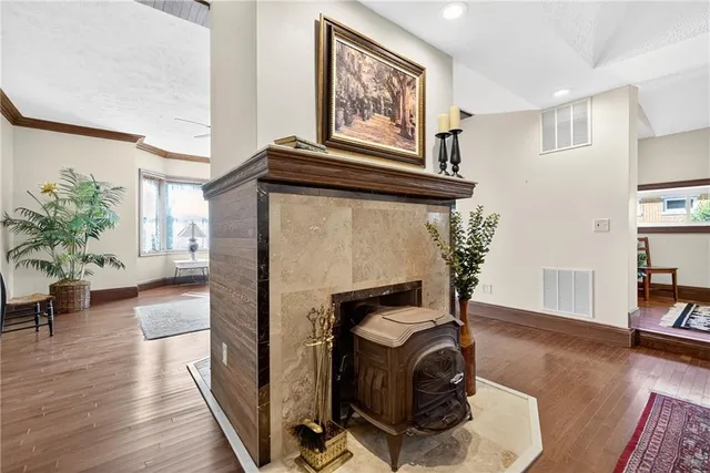 a view of livingroom with furniture and wooden floor