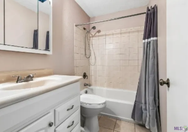 $1,900 | 1501 Somerset Place, Marrero, LA 70072