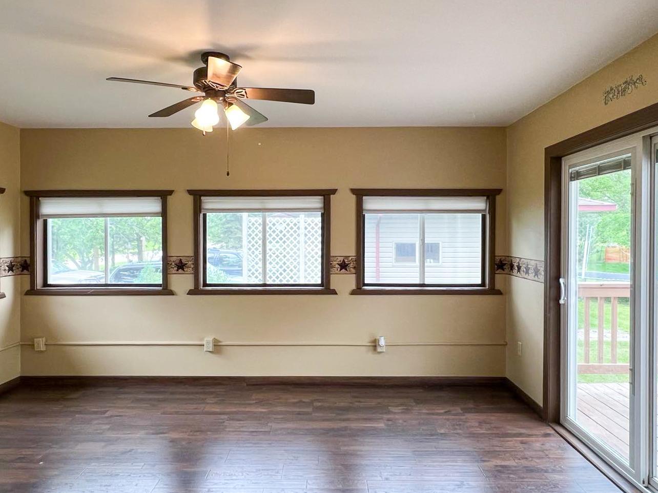 107 Harding Street Karlstad, MN 56732 - Photo 11 of 43