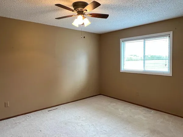 $210,000 | 107 Harding Street, Karlstad, MN 56732