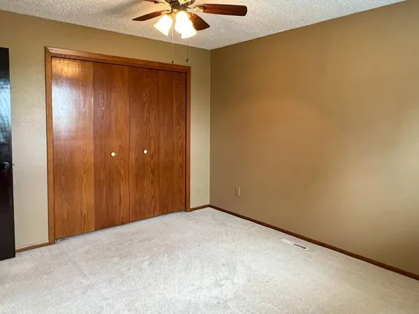 $210,000 | 107 Harding Street, Karlstad, MN 56732