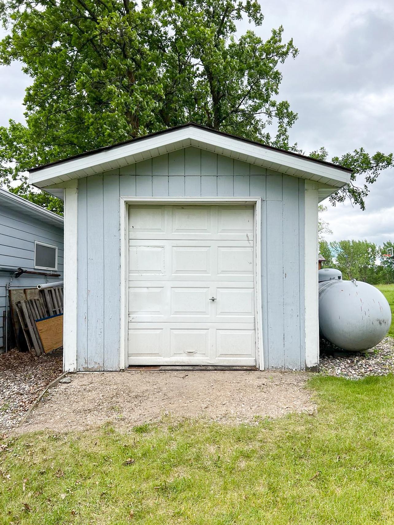 107 Harding Street Karlstad, MN 56732 - Photo 40 of 43