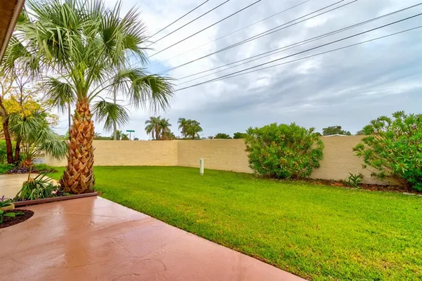 $209,000 | 1262 Charter Oaks Circle, Unit NONE, Daytona Beach, FL 32117