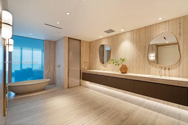 $22,500,000 | 18501 Collins Avenue, Unit 2301, Sunny Isles Beach, FL 33160