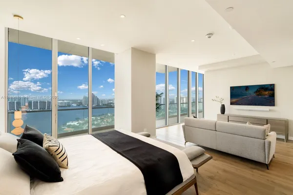 $22,500,000 | 18501 Collins Avenue, Unit 2301, Sunny Isles Beach, FL 33160